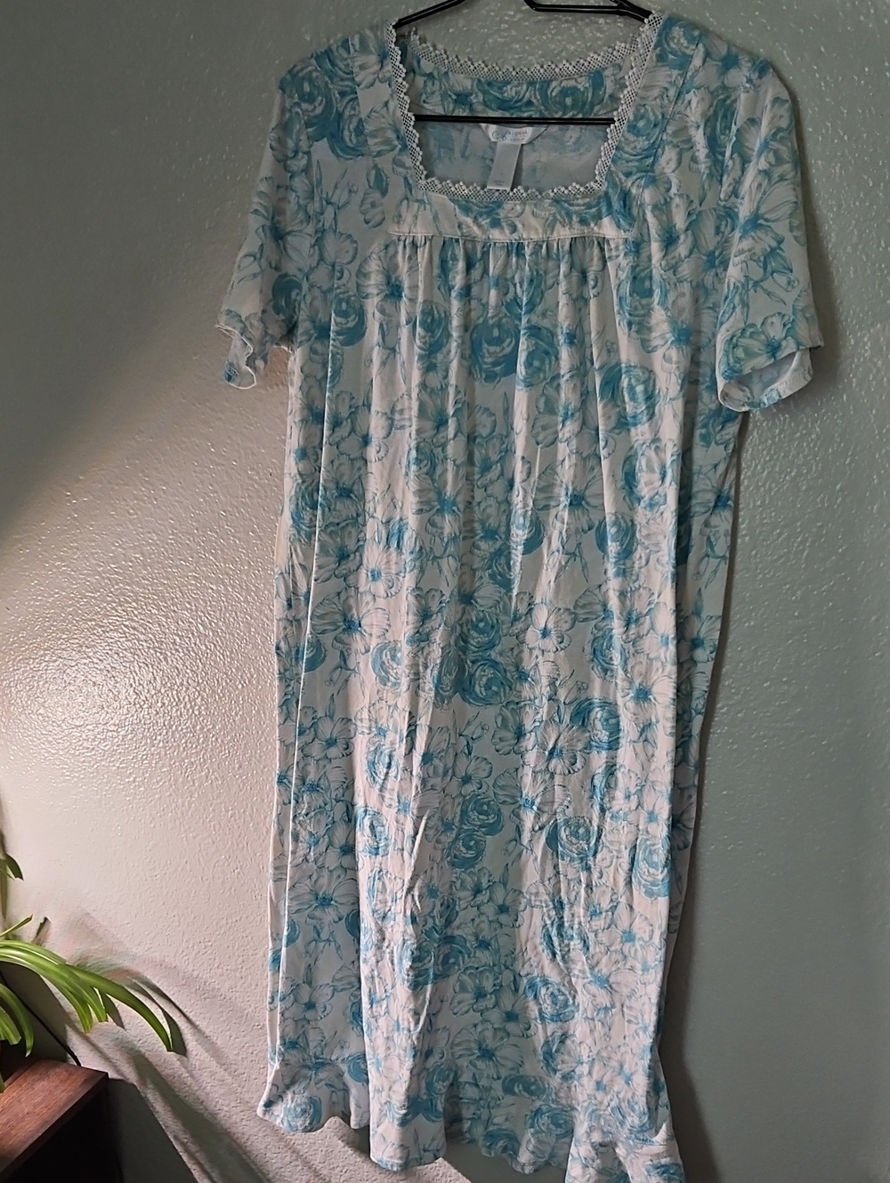 Adonna Blue Floral Lace Square Neck Nightgown L EUC